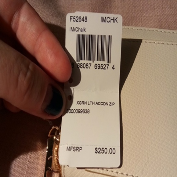 Coach wallet - Picture 3 of 5